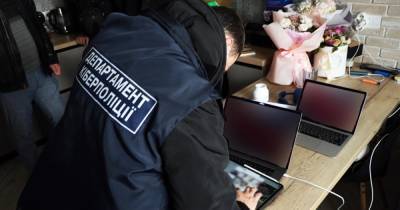 Украинские хакеры могут быть связаны с киберпреступниками REvil, - GovInfoSecurity (фото, видео) - focus.ua - Украина