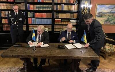 Петер Хультквист - Алексей Резников - Швеция - Украина и Швеция усилят сотрудничество в обороне - korrespondent - Украина - Швеция - Минобороны