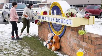 15-летний подросток застрелил 4 учеников в школе Мичигана и еще 4 новости, которые вы могли пропустить - usa - США - шт. Южная Каролина - Нью-Йорк - Нью-Йорк - шт.Пенсильвания - шт. Мичиган