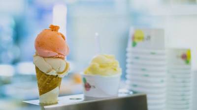 Диетолог Круглова рассказала, какой вид мороженого самый опасный для фигуры - vm - Москва
