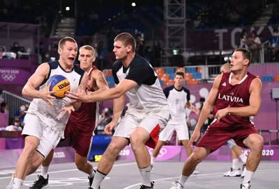 Александр Зуев - Россияне взяли серебро в первом в истории Олимпиады турнире по баскетболу 3х3 - online47.ru - Токио - Сербия - Латвия
