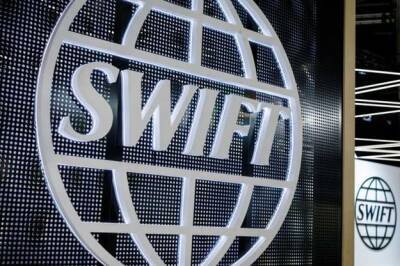 Дмитрий Кулеба - В США заявили, что рассматривают отключение России от SWIFT - minfin.com.ua - Россия - США - Украина - Киев - county Swift - Reuters