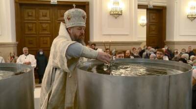 В Спасском соборе провели водосвятный молебен - penzainform.ru - Пенза