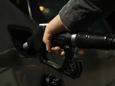 Ая Бензин - В соседней с Казахстаном Киргизии за год резко взлетели цены на бензин - smartmoney.one - Казахстан - Киргизия