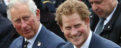 Елизавета II - принц Гарри - принц Чарльз - Принц Чарльз приглашал сына Гарри и его семью в Великобританию - runews24.ru - Англия - шт. Калифорния