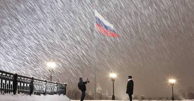 Погода снова доказывает, что сильнее людей - ren.tv - Россия