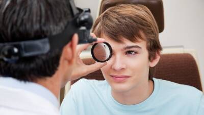 Только не слепота! Офтальмолог рассказал, как распознать катаракту на ранней стадии - 5-tv.ru - Москва