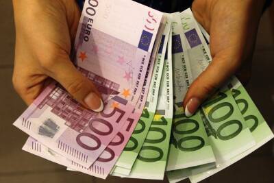 Евро обновил максимум с 20 июля 2021 года - ufacitynews.ru - Россия - Украина