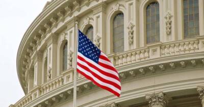 Роберт Менендес - В сенате США обсудили изменения в законопроект о санкциях против РФ - ren.tv - Россия - США - Украина - Киев - Германия
