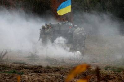 В ДНР заявили, что ВСУ перебросили в Донбасс танковые соединения и РСЗО - aif - США - Киев - ДНР - ЛНР