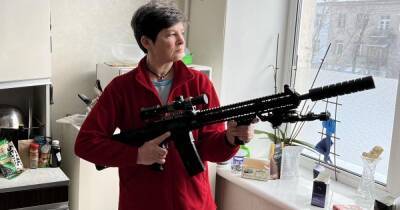 52-летняя киевлянка купила винтовку для защиты города от Путина, - The Times - focus.ua - Россия - Украина - Киев - Англия - Киев