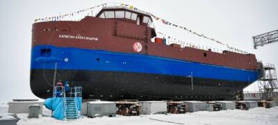 Первое судно из серии краболовов, построенное на заводе в Петрозаводске, спущено на воду - stolicaonego.ru - Петрозаводск - Охотск - республика Карелия