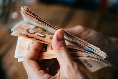 Официальный курс валют: Евро прибавило 4 копейки - minfin.com.ua - Украина