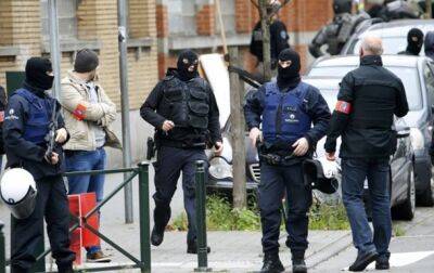 Во Франции задержали выходцев из РФ по подозрению в подготовке терактов - korrespondent - Россия - Украина - Германия - Франция - Таджикистан