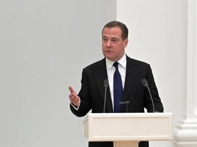 Владимир Путин - Дмитрий Медведев - Медведев: Россия способна поставить на место «оборзевших недругов» - rosbalt - Россия - Украина