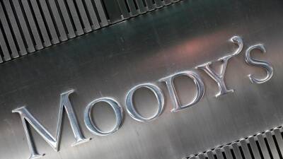 Moody's понизило кредитный рейтинг России - golos-ameriki.ru - Россия