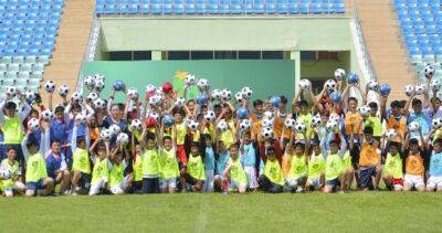 Воспитанники школ-интернатов Согда приняли участие в едином Дне массового футбола АФК - dialog.tj - Таджикистан