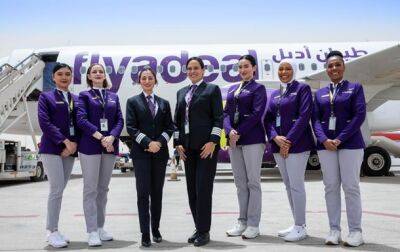 Саудовская авиакомпания выполнила первый рейс с женским экипажем - korrespondent - Россия - Украина - Саудовская Аравия - Джидда