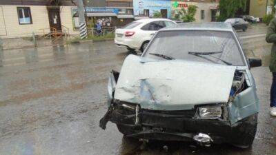 Женщина-водитель пострадала в ДТП в Энгельсе - usedcars.ru