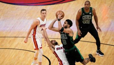 Плей-офф НБА: Бостон вышел вперед в серии с Майами - sportarena.com - Бостон