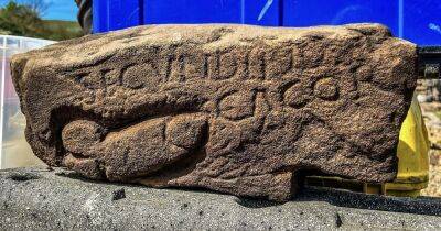 Больше, чем обида. В Британии нашли камень с вырезанным фаллосом и оскорблениями (фото) - focus.ua - Украина - Англия - Рим
