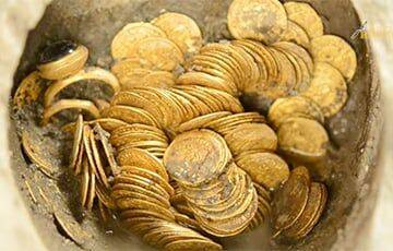 Под старым театром в Комо обнаружен клад золотых монет - charter97.org - Белоруссия - Римская Империя