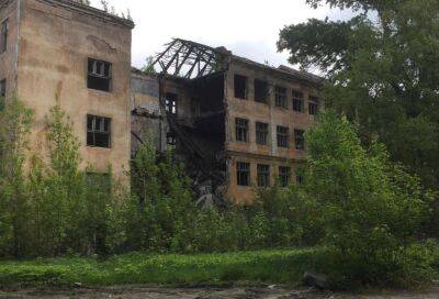 В Твери продолжает разрушаться здание бывшей школы - afanasy.biz - Тверь - Тверская обл.
