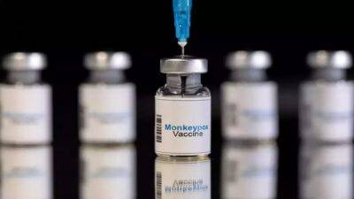 Стелла Кириакидес - ЕС закупит более 100 тысяч вакцин против обезьяньей оспы. Снабжение начнется в конце июня - unn.com.ua - США - Украина - Киев - Германия - Румыния - Испания - Дания - Люксембург - Reuters - Ес