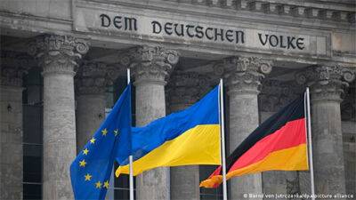 Опрос: Две трети немцев готовы затянуть пояса ради защиты европейских ценностей - bin.ua - Украина - Германия - Эстония - Литва - Мальта