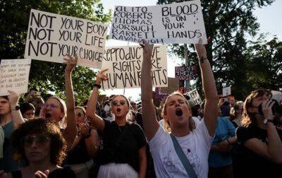 Джозеф Байден - В США массово протестуют против запрета на аборты - korrespondent - США - Украина - Протесты