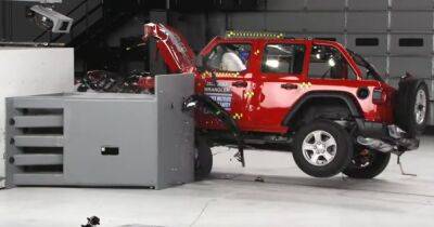Новый Jeep Wrangler 2022 с треском провалил краш-тест (видео) - focus.ua - США - Украина