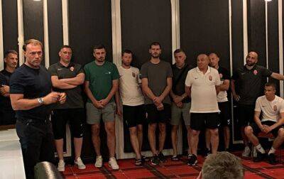 Виктор Скрипник - Заре представили тренерский штаб, в который вошли легенды клуба - korrespondent - Украина - Польша - Голландия - Луганск