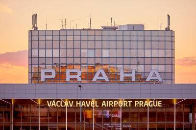 Чехия - В аэропорту Праги вышла из строя система регистрации на рейсы - vinegret.cz - Чехия - Прага