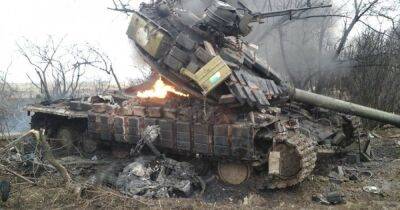 За сутки украинские бойцы уничтожили около 160 оккупантов, 15 танков и 9 самолетов - dsnews.ua - Россия - Украина