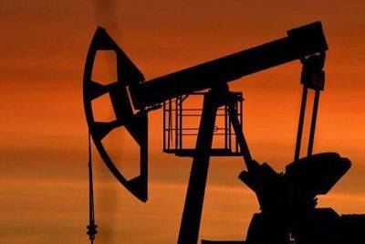 Мировые цены на нефть снижаются более чем на 1% на ряде факторов на старте торгов понедельника - smartmoney.one - Москва - Россия - Китай - США - Иран - Афганистан - Сингапур