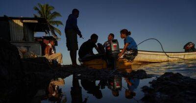 Океан наступает: на Фиджи приходится переселять людей из затопленных селений (фото) - focus.ua - Украина - Фиджи