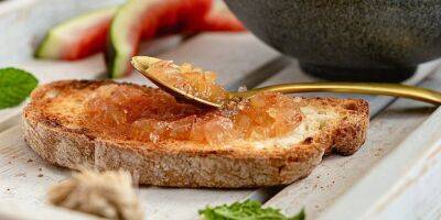 К тостам, блинам или рыбе. Как приготовить джем из арбузной кожуры - nv.ua - Украина - Херсон