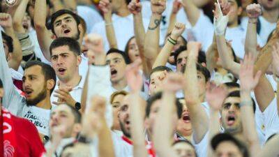 Знаменитости - Грузинские фанаты исполнили знаменитую кричалку о путине перед матчем Лиги наций - 24tv.ua - Англия - Грузия - Германия - Венгрия - Болгария - Македония - Гибралтар