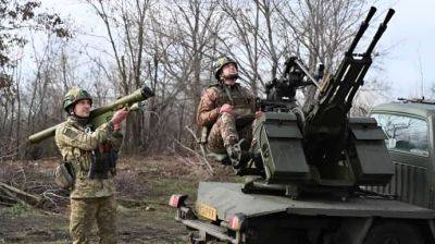 Россияне потеряли еще 700 военных и 18 артсистем