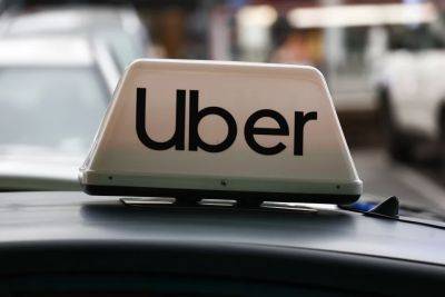 Водители Uber будут проходить процедуру дактилоскопии для перевозки несовершеннолетних