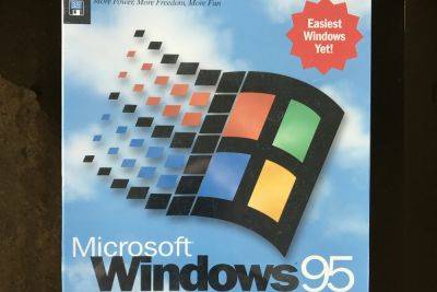 Бывший вице-президент Microsoft показал первую копию Windows 95