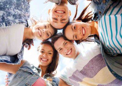 Может ли мозг человека ограничивать количество друзей - ответ ученых удивит