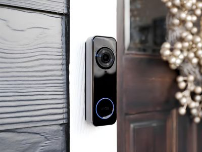 Дверной звонок с ночным видением и ИИ-функциями