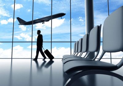 Мужчину не пустили на рейс из-за шутки в аэропорту – что он сказал