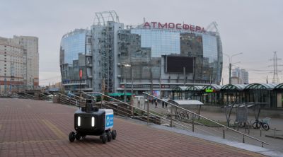 «Яндекс» запустил первую доставку роботами в Санкт‑Петербурге