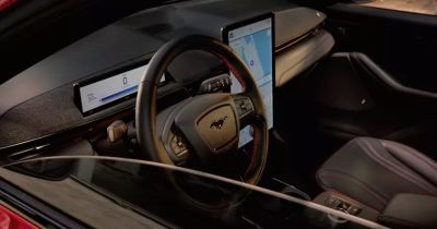 Сенсорный экран вашего автомобиля может отвлекать вас больше, чем вы думаете