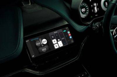 CarPlay от Apple разделяет автомобильную промышленность
