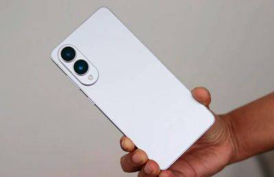 Серия смартфонов Samsung Galaxy S25 превзошла прошлое поколение по объемам продаж