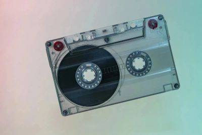 Петабайты на метр: прототип "кассетной пленки" на базе ДНК создали в Китае