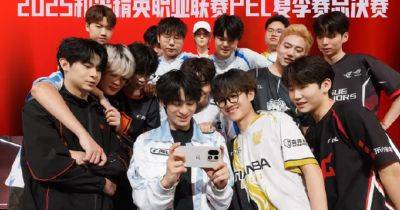 OnePlus 15 засветился на публике до официального анонса - новый дизайн, мощная камера и чип Snapdragon 8 Elite Gen 5